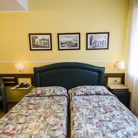 Tarconte Hotel 3*