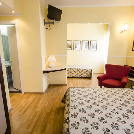 Tarconte Hotel 3*