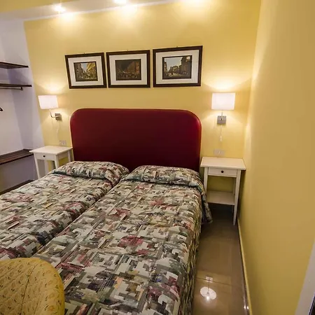 Tarconte Hotel 3*